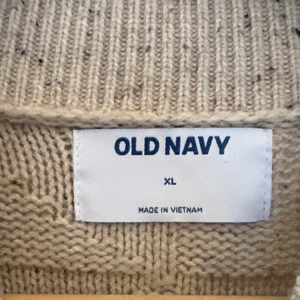 Old Navy Men's Beige Crewneck Sweater - Picture 2 of 6